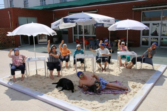 Praia e Piscina 